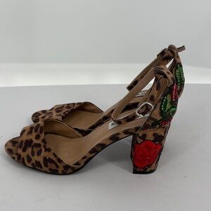 💐Steve Madden Merlys Leopard Heels with Red and Green Embroidery